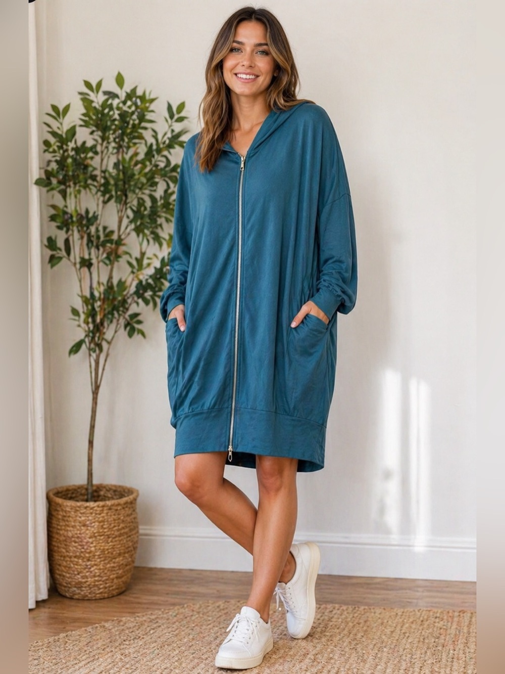 NWT Aleeza Paris Teal 39” Hooded Lounge Dress Size Large (oversized)
